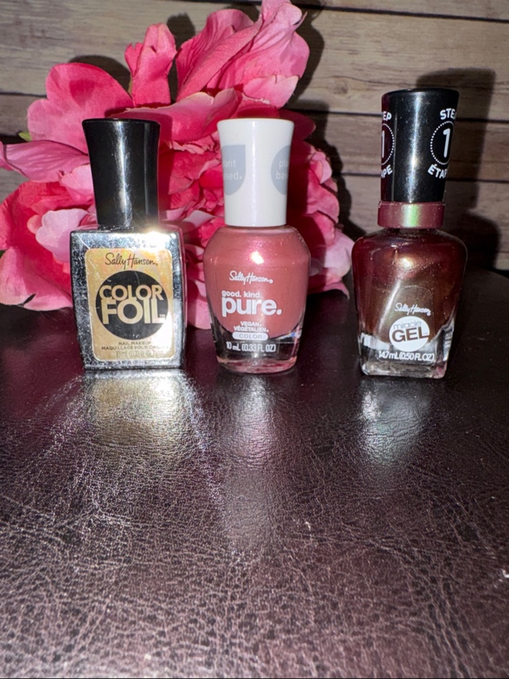 Nail Polish Trio - Gold, Pink Sapphere,Hollaa gram